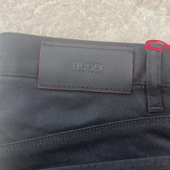 HUGO BOSS black jeans men 30W 34L slim straight fit NWT - Picture 3 of 6